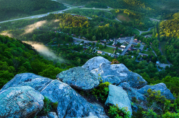 istock Early Morning from the Pinnacle 922254040