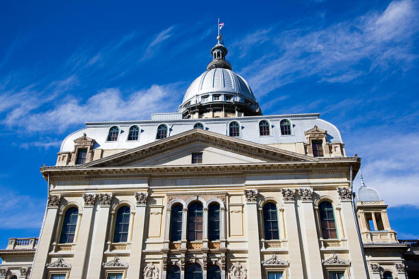 istock State Capitol of Illinois 92226528