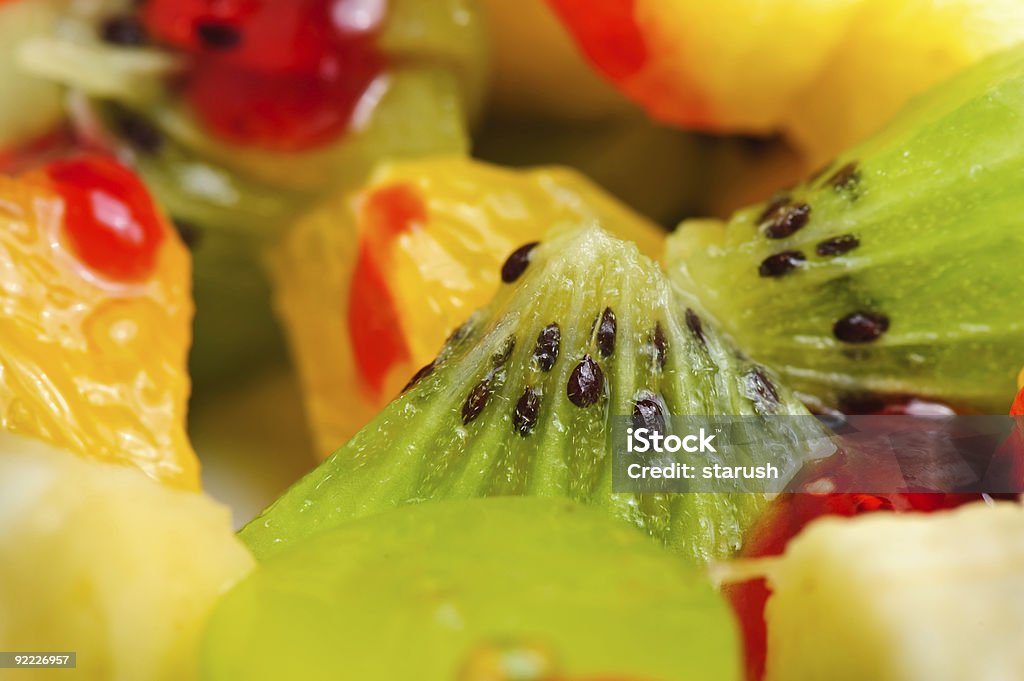 Salada de frutas mistas - Foto de stock de Alimentação Saudável royalty-free