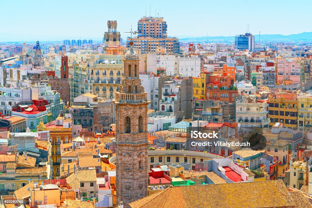 Vista panoramica di Valencia, è la capitale della comunità autonoma di Valencia e la terza città più grande della Spagna. - Foto stock royalty-free di Spagna