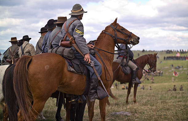 istock Confederate Cavalry in Line During Virginia Reenactment 92231906
