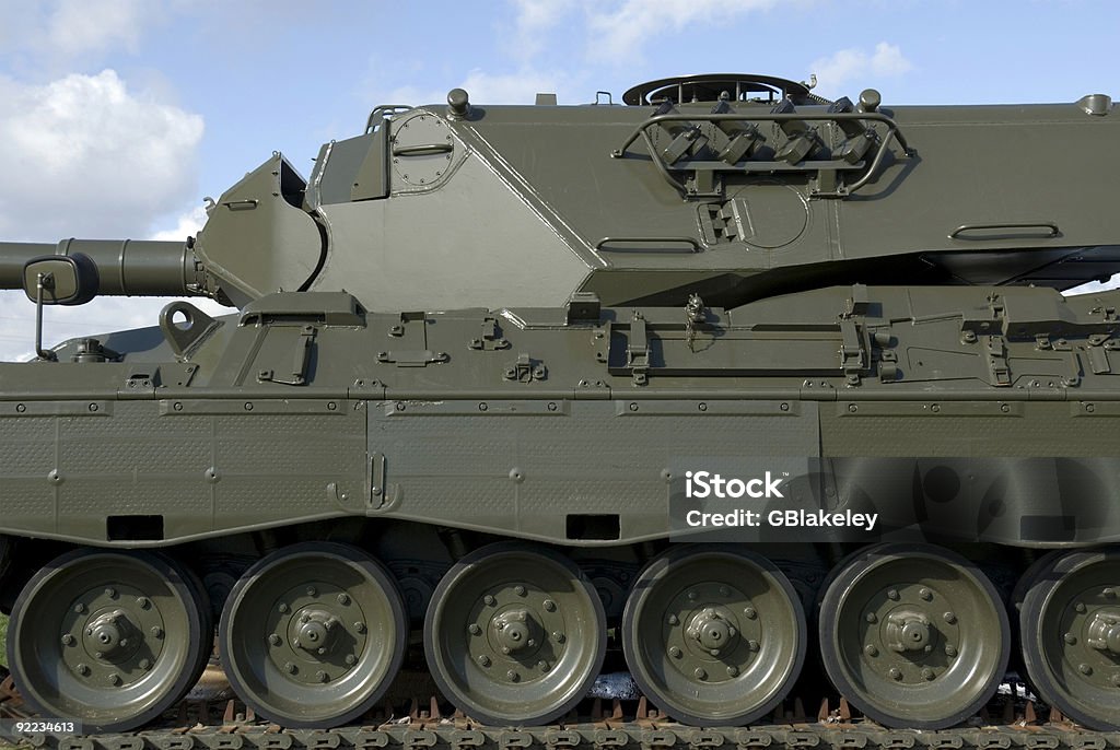 Tanque militar - Foto de stock de Agresión libre de derechos