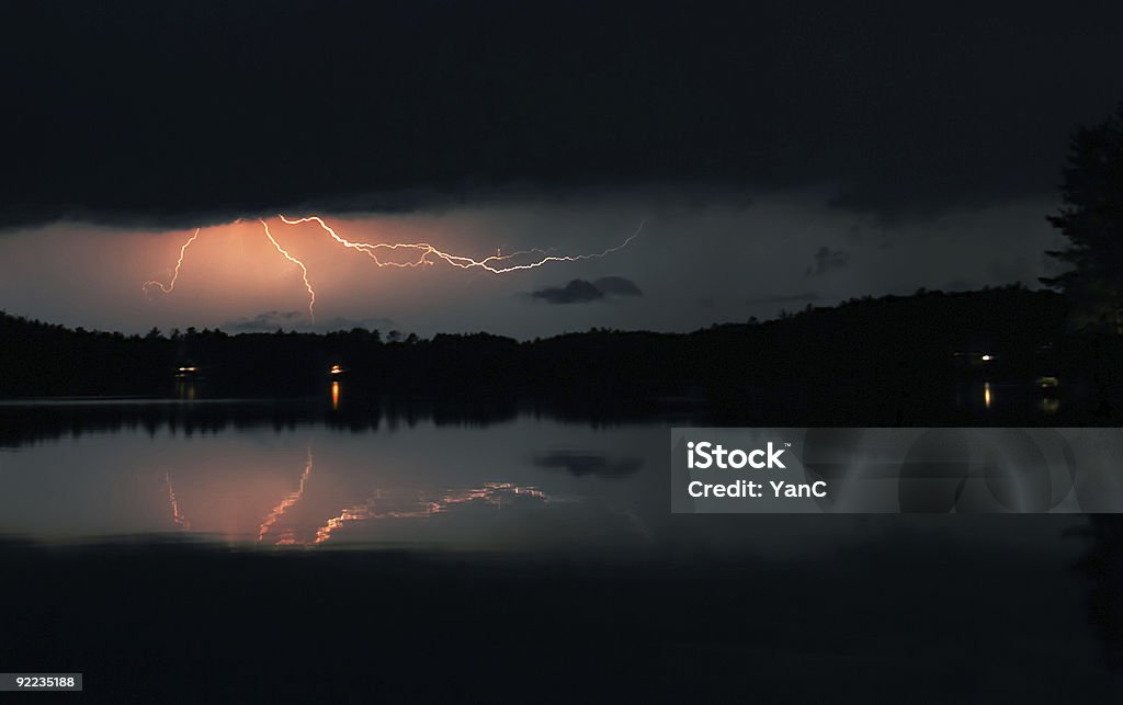 Notte di tempesta - Foto stock royalty-free di Ambientazione esterna