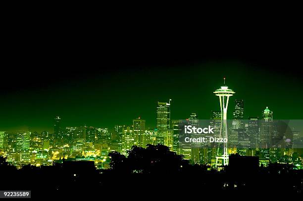 Stadt Seattle Bei Nacht 4 Stockfoto und mehr Bilder von Amerikanische Kontinente und Regionen - Amerikanische Kontinente und Regionen, Architektur, Bauwerk