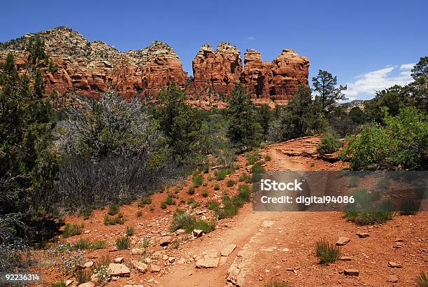 Foto de Sedona Red Rock e mais fotos de stock de Arenito - Arenito, Arizona, Arranjo