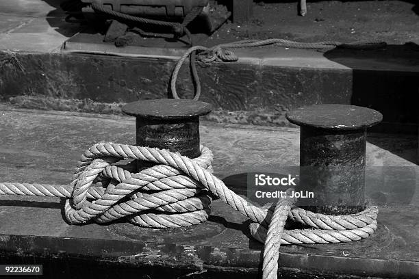 係船ロープ - カラー画像のストックフォトや画像を多数ご用意 - カラー画像, ビジネス, ロープ