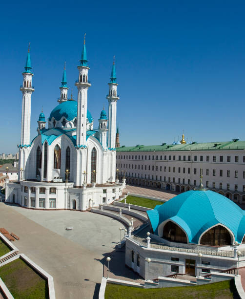 istock Qol Sharif mosque in Kazan 922383182