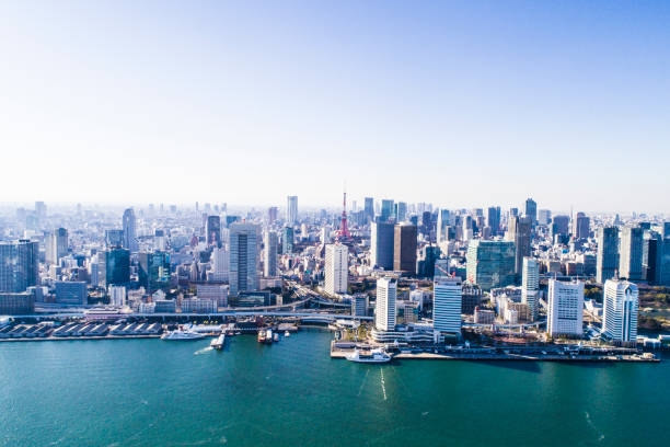 istock Sea and sunny sky and Tokyo. 922401170
