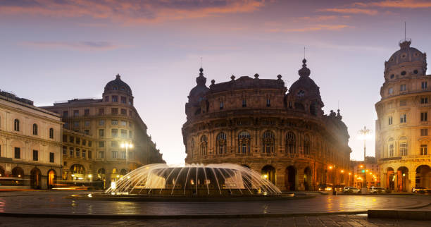 istock Evening view of Piazza de Ferrari, Genoa 922434594