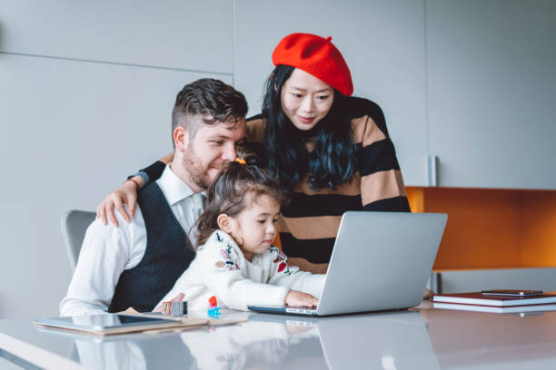 istock Family business 922434814