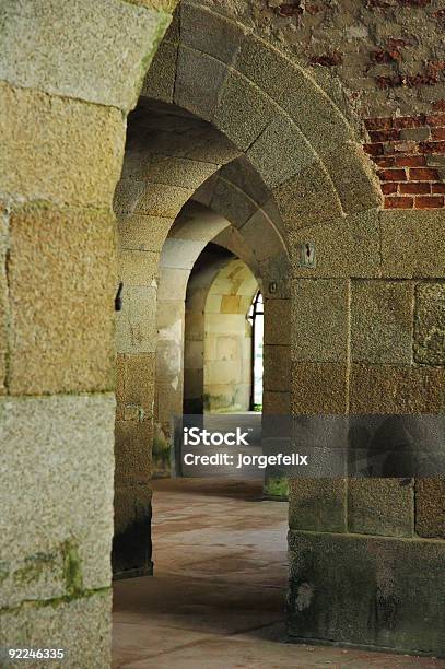 Castillo Medieval Interiores Foto de stock y más banco de imágenes de Antiguo - Antiguo, Arco - Característica arquitectónica, Arquitectura