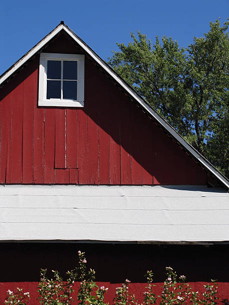 70+ Simple Old Fashioned Red Barn Stock Photos, Pictures & Royalty-Free ...