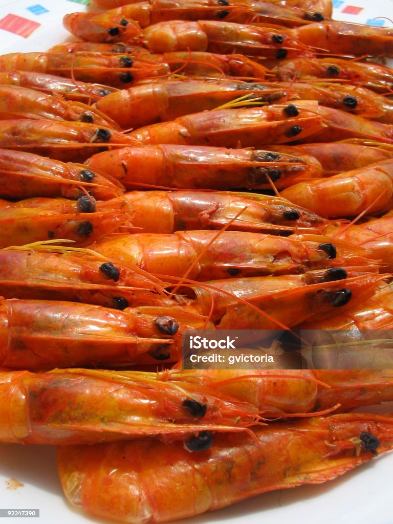 Bandeja de camarones - Foto de stock de Alimento libre de derechos