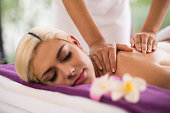 massage-behandlung.jpg?b=1&s=170x170&k=20&c=5XK17XkjAGuDL6MdSYougSmqBy9wxZpr7CdzunGtJ84=
