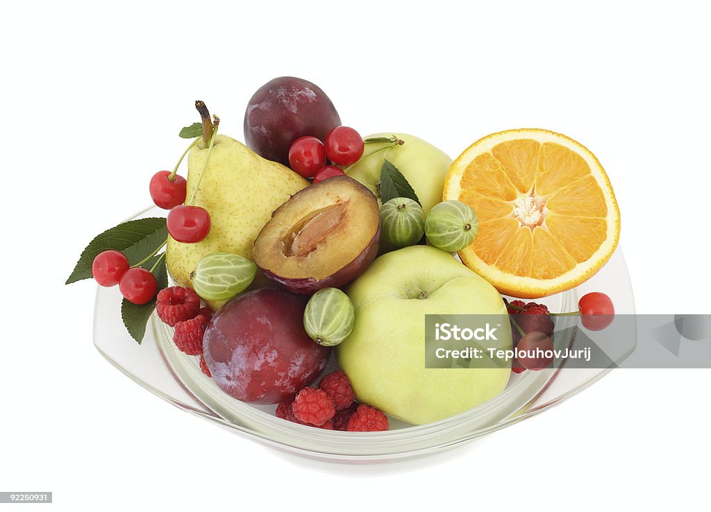 Es un lote de frutas y bayas - Foto de stock de Alimento libre de derechos