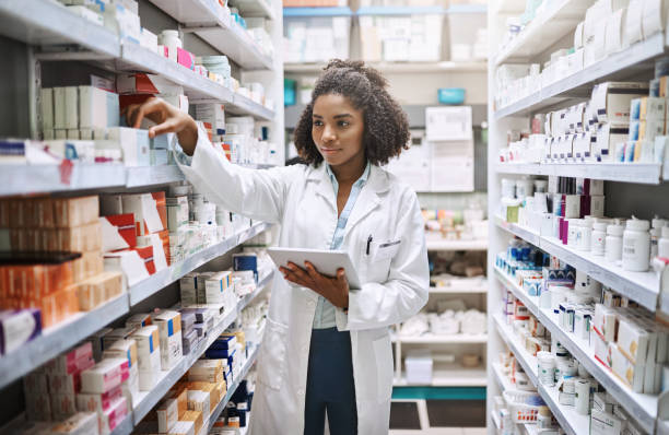 istock Never fear, your pharmacist is here 922526244