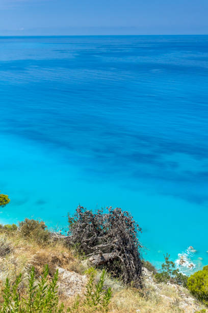 istock Panoramic view of Kokkinos Vrachos Beach with blue waters, Lefkada, Greece 922527786