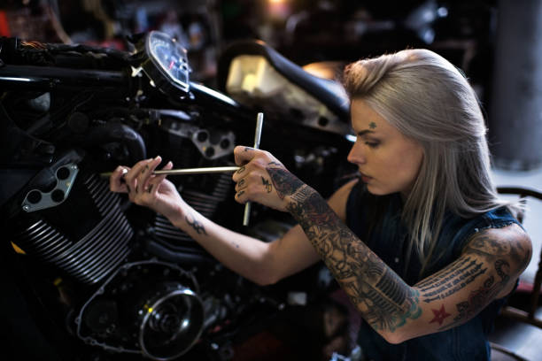 istock Motorcycle repair shop 922530722