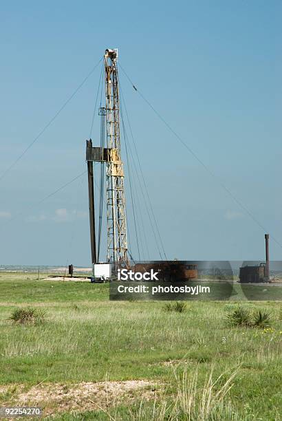 Workover Rig 6 Stock Photo - Download Image Now - Oil Field, Service, Truck
