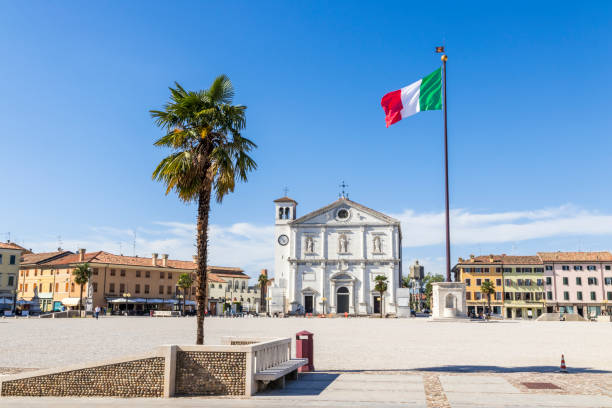 パルマ、イタリア - architecture blue building exterior cathedral ストックフォトと画像