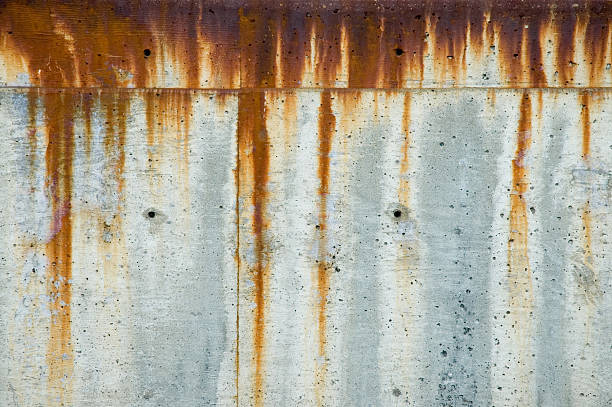 aged texture - rusty concrete 1 - roestig stockfoto's en -beelden