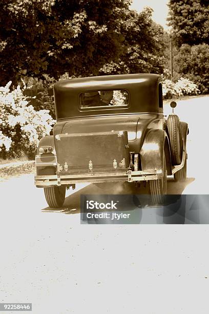 Anticuario De Automóviles Foto de stock y más banco de imágenes de 1930-1939 - 1930-1939, Coche, Anticuado