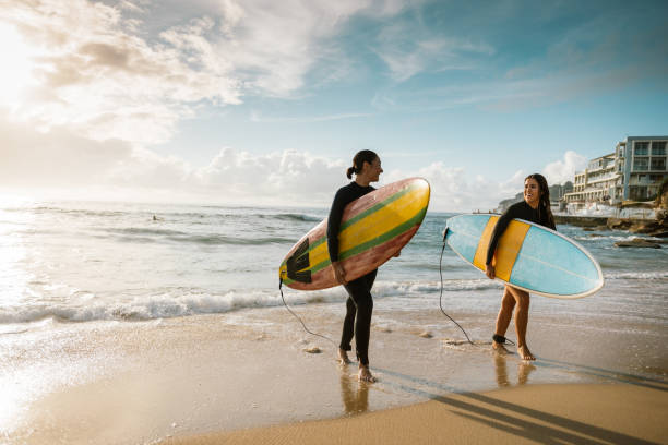 istock Surfing - Leisure activity or professional sport? 922584808