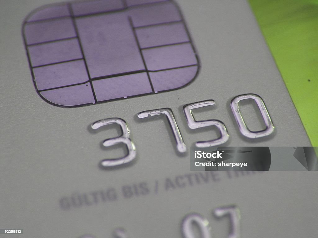 Tarjeta de crédito con cajero automático Chip - Foto de stock de Actividad comercial libre de derechos