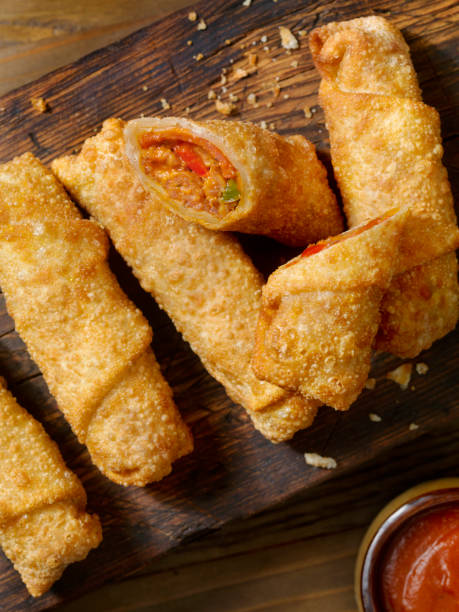istock Pizza Egg Rolls with Sausage, Pepperoni and Peppers 922636054
