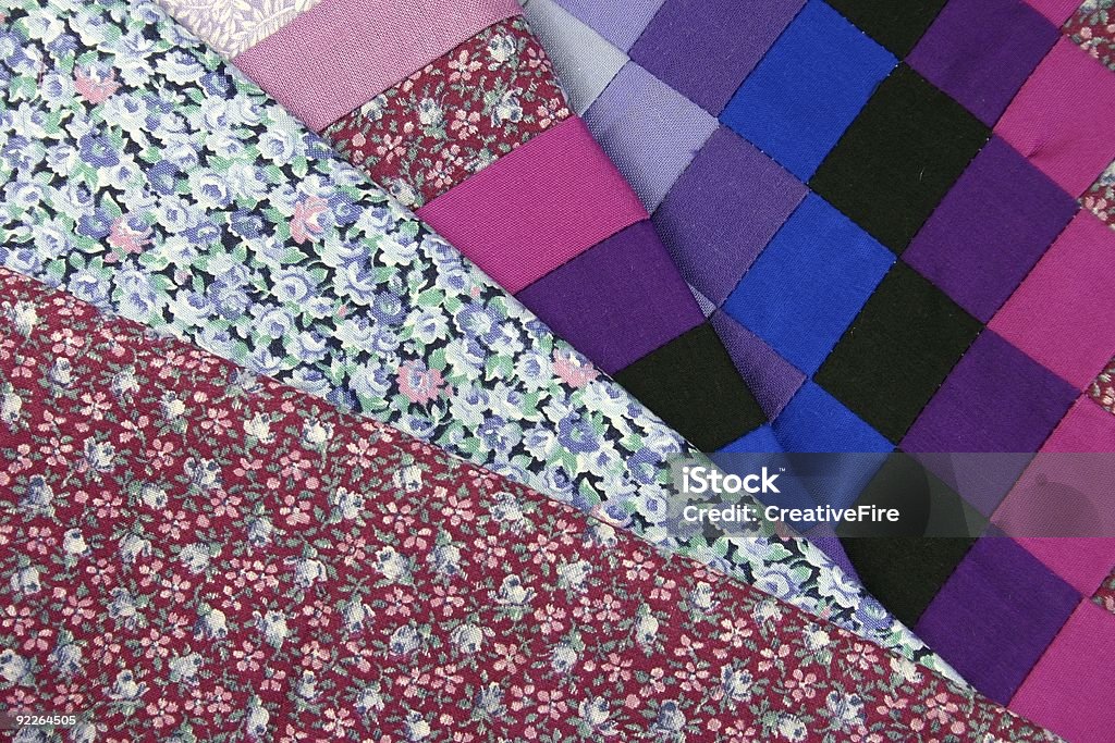 Patchwork con tessuti - Foto stock royalty-free di Ambientazione interna