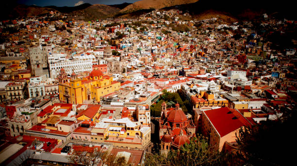 istock Viewpoint the Pipila Guanajuato 922648746