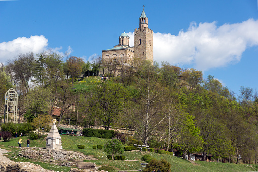 ヴェリコ タルノヴォブルガリア第 2 ブルガリア帝国の中世の牙城ツァレヴェッツの首都の遺跡 バケーションのストックフォトや画像を多数ご用意