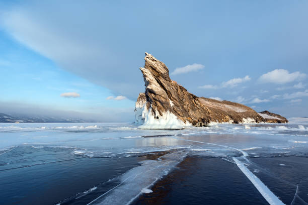 istock Ogoy island and transparent Baikal ice 922653188
