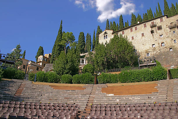 amfiteatr od teatro romano w werona, włochy - 4813 zdjęcia i obrazy z banku zdjęć