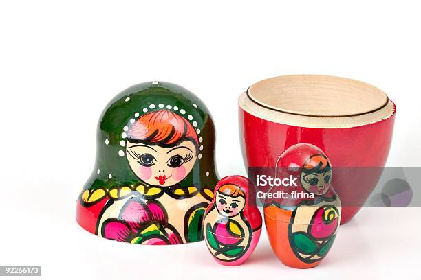 Matreshka - Fotografias de stock e mais imagens de Ao Ar Livre - Ao Ar Livre, Arte, Boneca