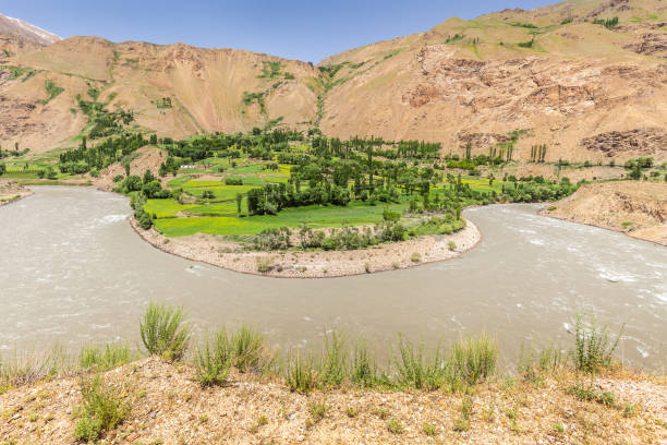 istock Nice view of Pamir in Tajikistan 922667128