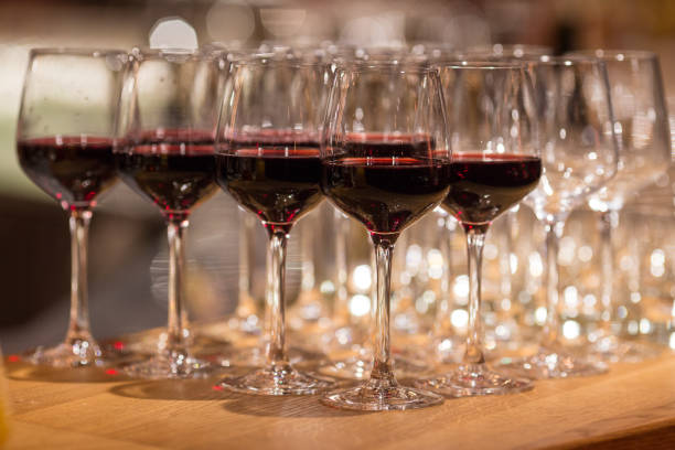 istock Wine glasses inwarm light  loft restaurant 922671468