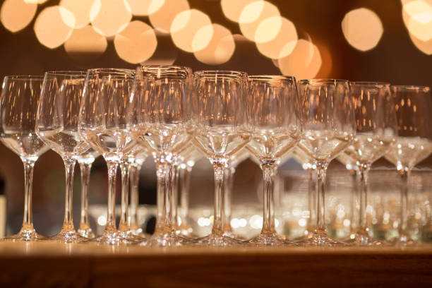 istock Wine glasses inwarm light  loft restaurant 922671528