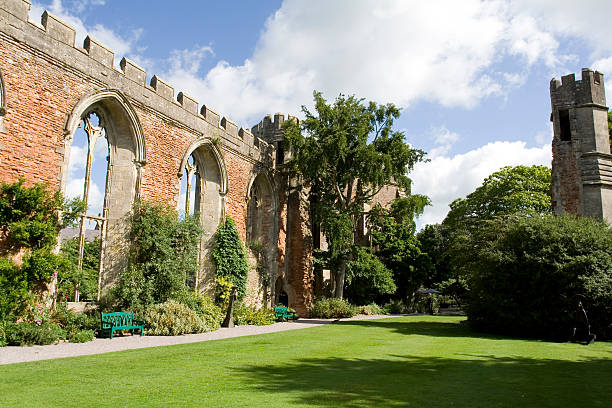 istock Wall of Bishop's Palace in Wells 92267225