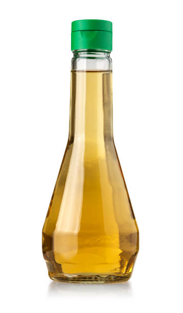 vidro de garrafa isolada - balsamic vinegar vinegar bottle container - fotografias e filmes do acervo