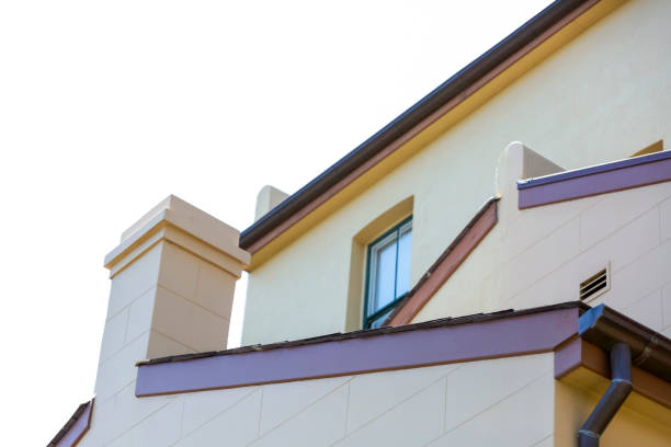 istock Closeup old houses with chimney, white background with copy space 922691344