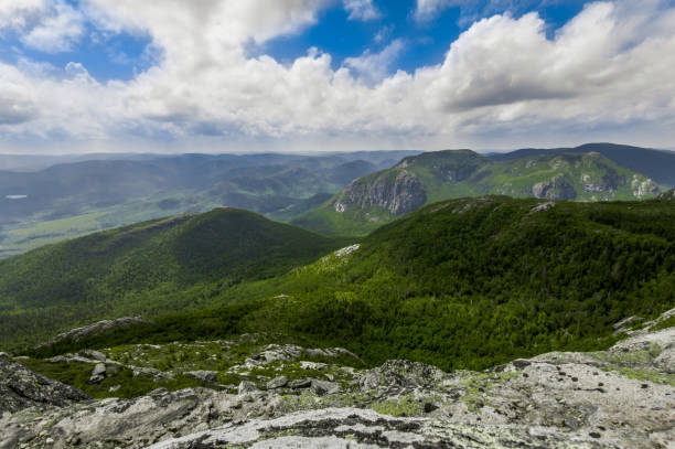 istock Scenery of a mountain landscape, Quebec 922692366