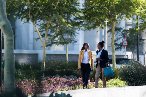 istock Women at walking and taking a lunch break 922692984