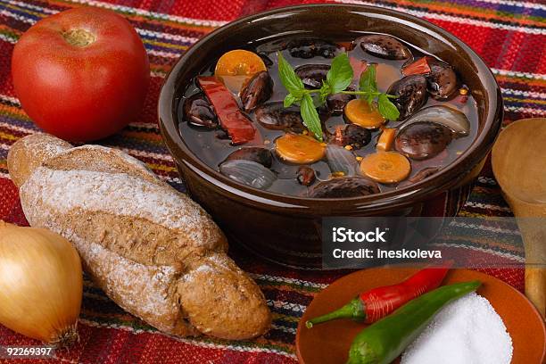 Sopa De Feijão Preto - Fotografias de stock e mais imagens de Alimentação Saudável - Alimentação Saudável, Alimento Básico, Cebola