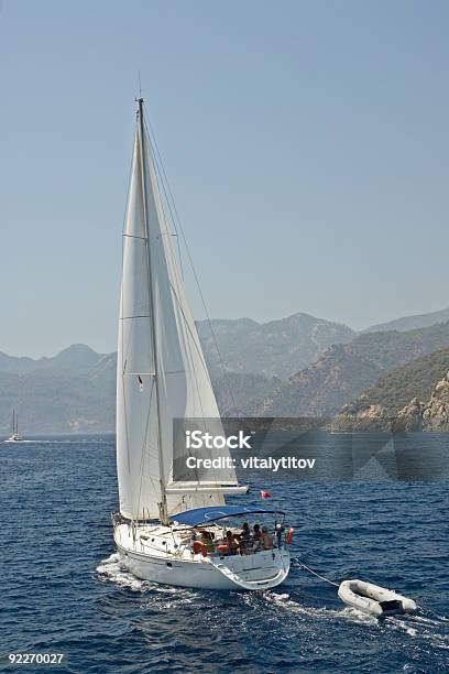 Squadra Di Vela Di Marmaris Bay - Fotografie stock e altre immagini di Acqua - Acqua, Albero maestro, Ambientazione esterna