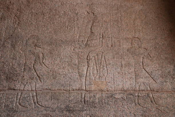 istock Serving the Pharaoh, Temples of Karnak 922702624