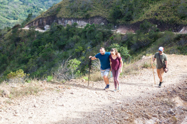 istock Hiking in Costa Rica 922702984