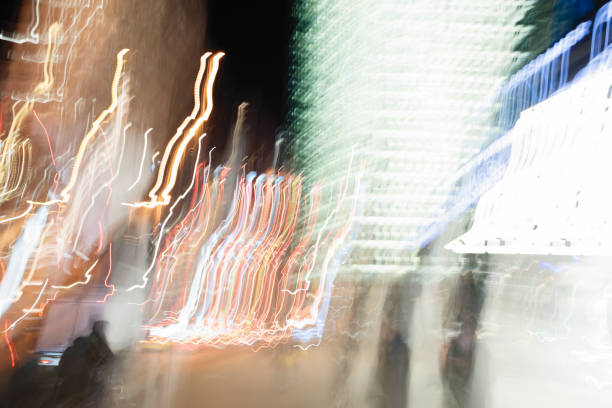 istock Potsdamer Platz - The city at night 922705374