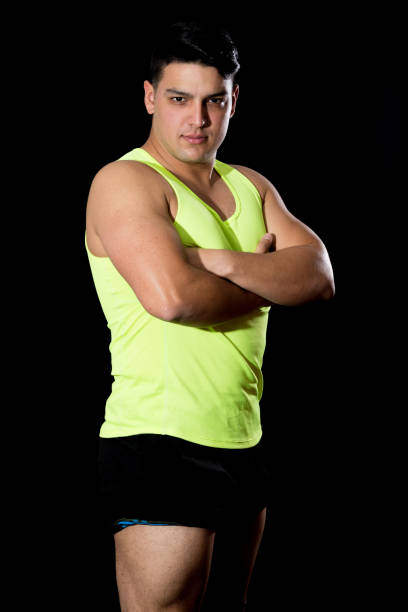 istock Sport Concepts Man Poses Standing Profile 922720306