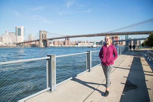 Brooklyn bridge, exercise, teenagers, sport, walking